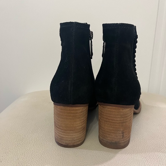 - Blondo Nina Black Waterproof Leather Suede Ankle Bootie’s Size 9 - Picture 4 of 9